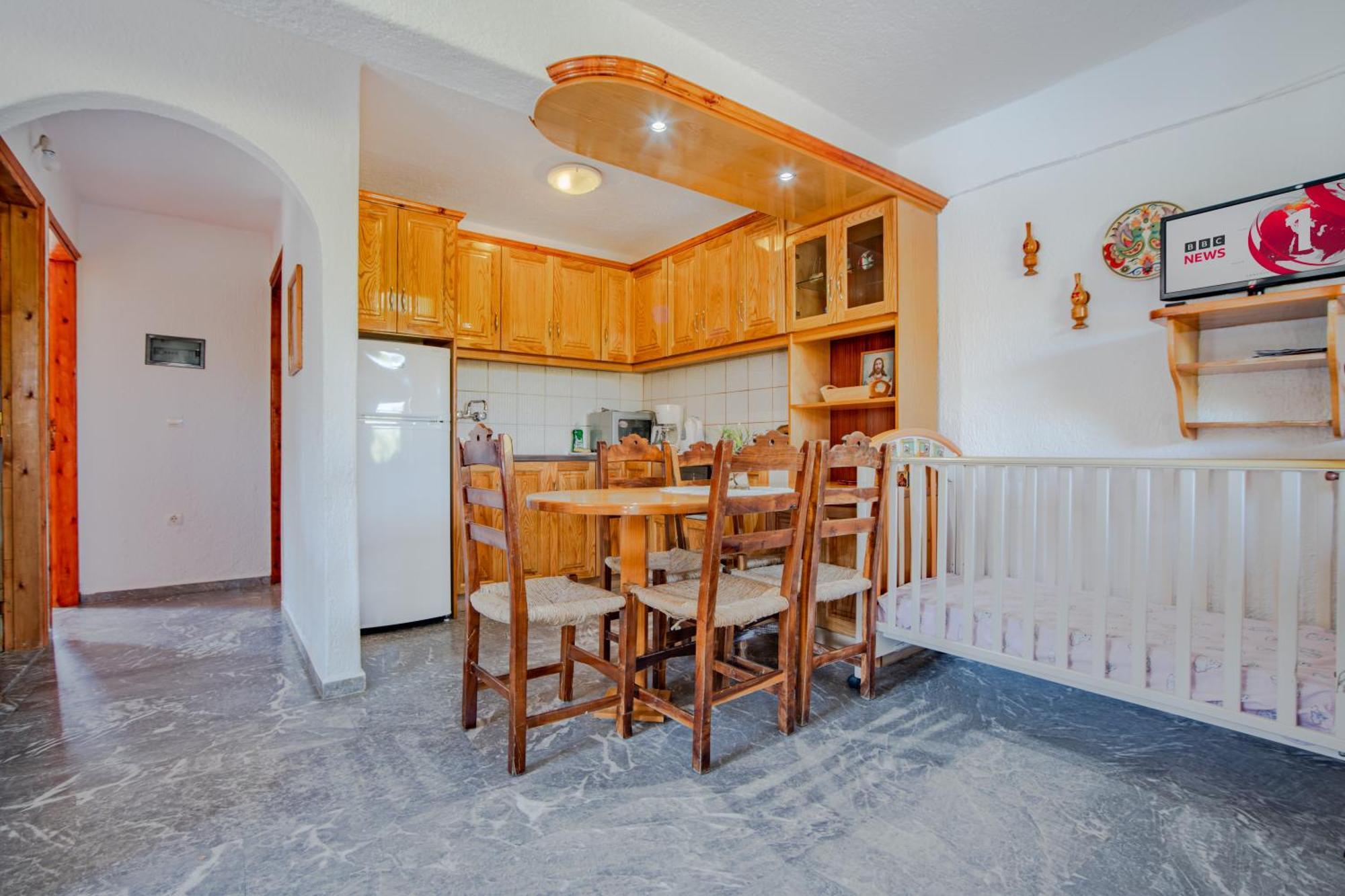 Athina Villas Истро Экстерьер фото